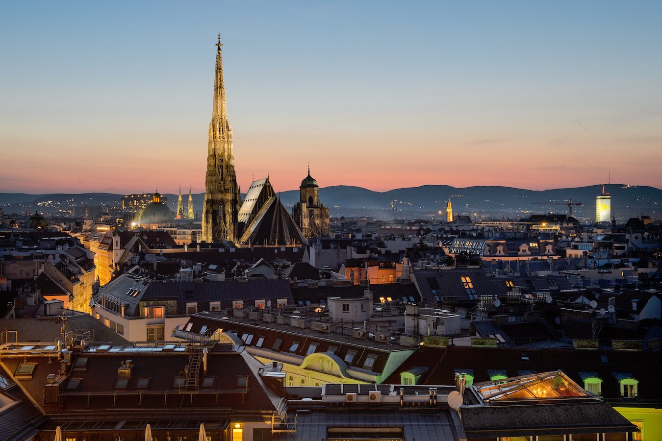 vienna skyline at dusk